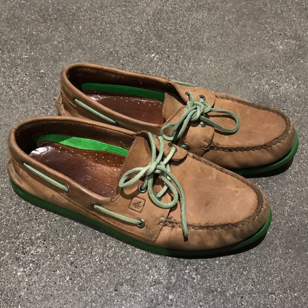 Green Sperry Top-Sider men’s size 9.5